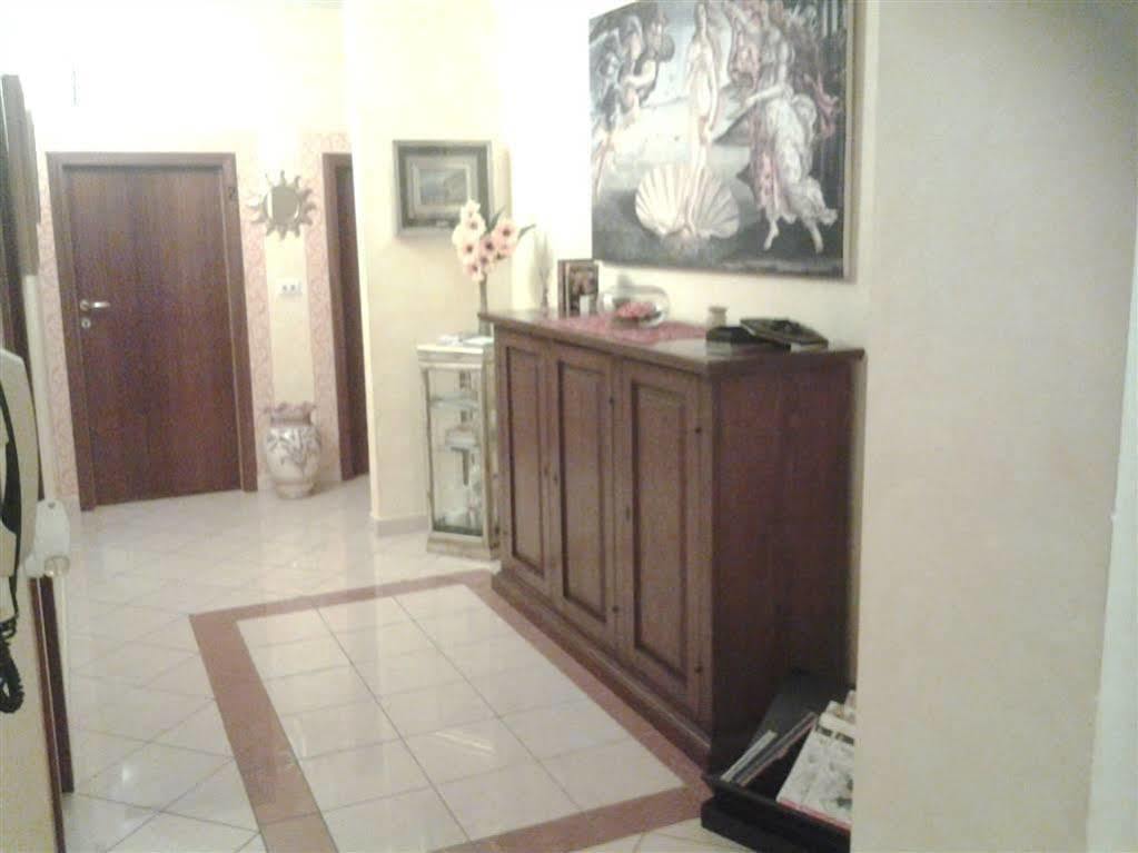 Piazza Salento Bed & Breakfast Lecce Exterior photo