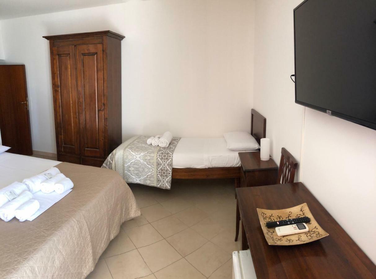 Piazza Salento Bed & Breakfast Lecce Exterior photo